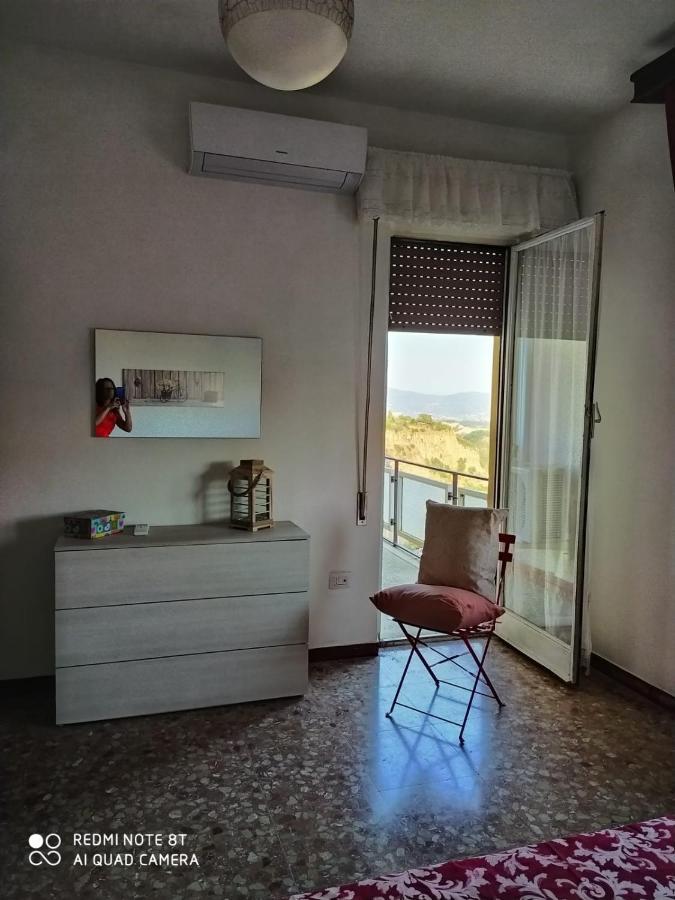 Terrazza Del Poggio Apartment Lubriano Exterior photo